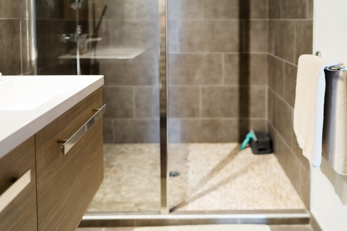 Photo salle de douche gîte Drôme avec piscine chez marcel